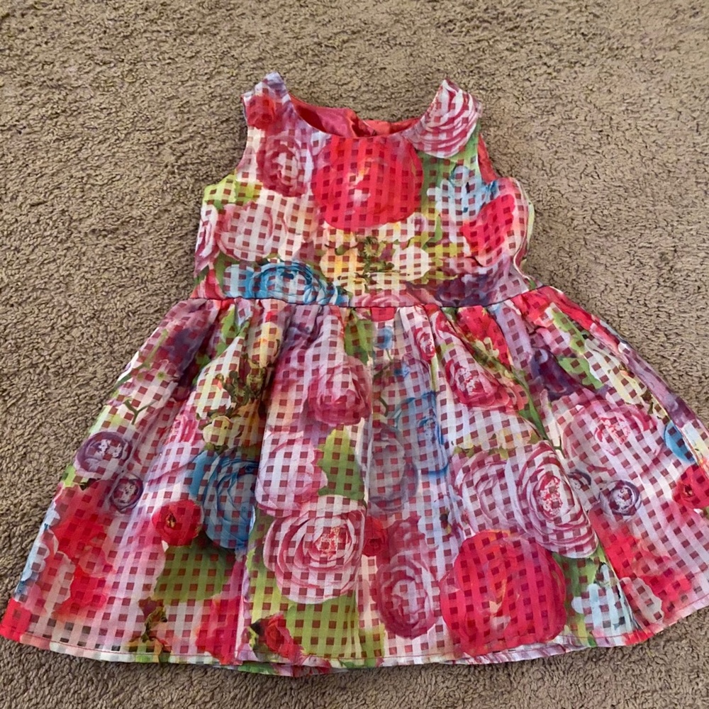 Pretty in Flower Dress